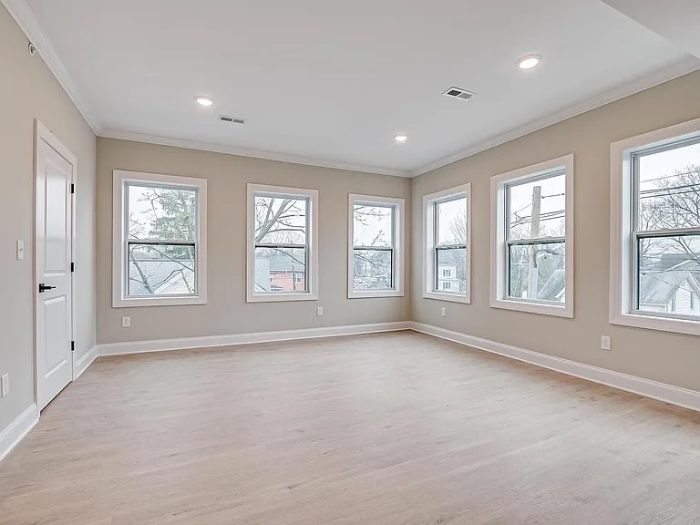 Photo - 237-5-243-243 5th St Unit #7