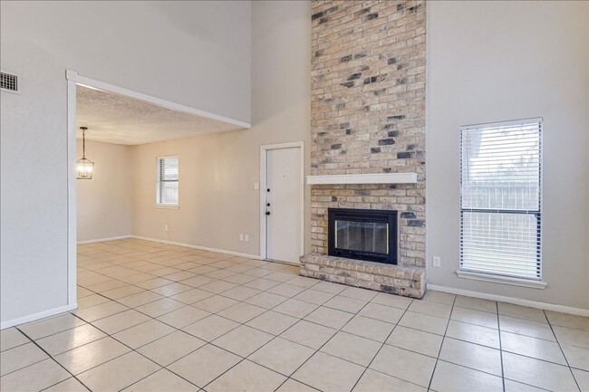 Photo - 11205 Willowood Creek Dr