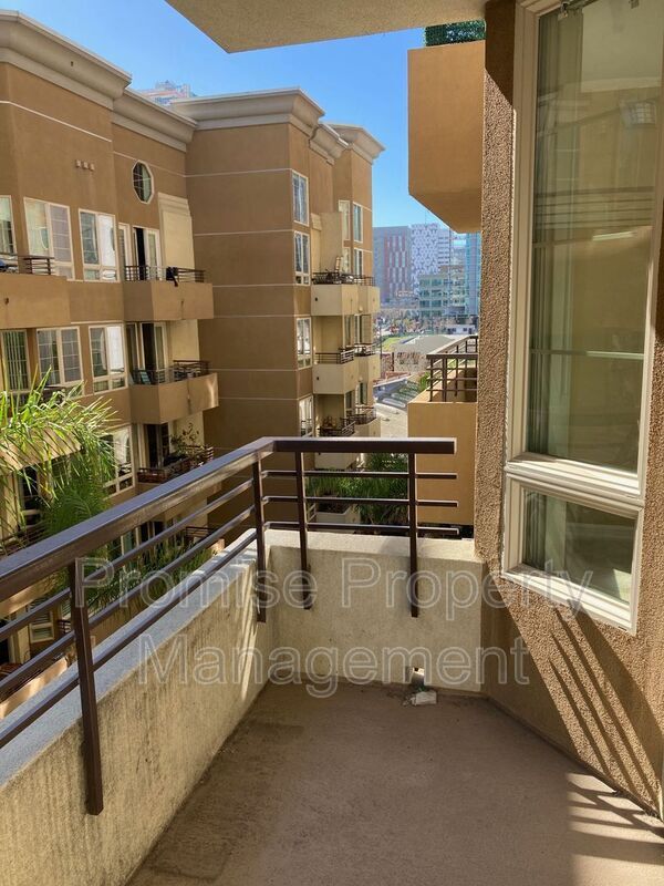 Photo - 1465 C St Unidad #3415