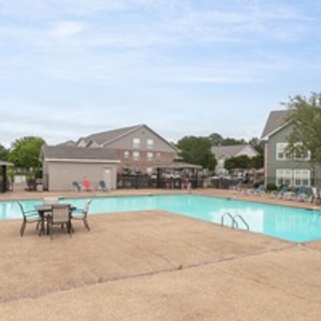 Photo - Fully Furnished 3/3