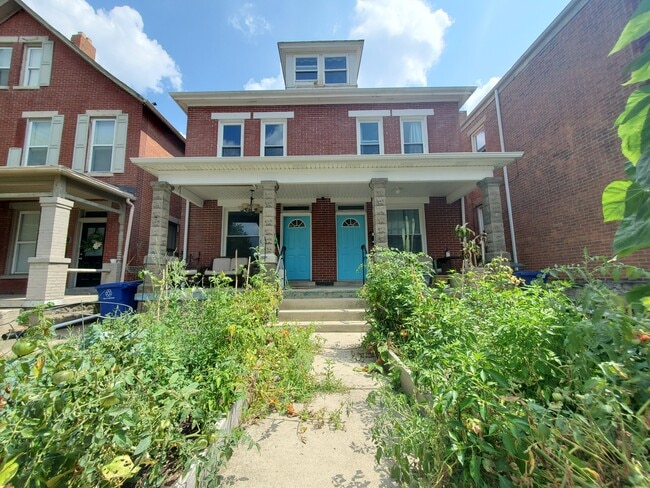 Italian Village Apartments For Rent Columbus Oh Forrent Com