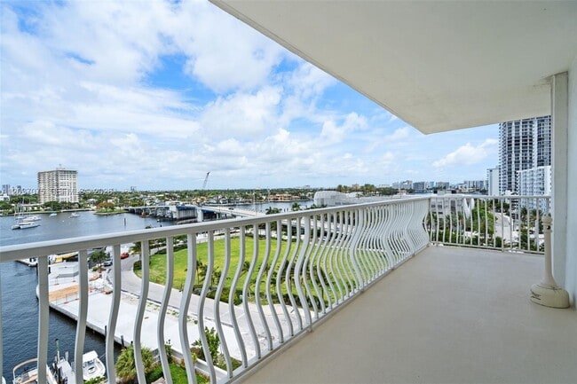 Photo - 1 Las Olas Cir Unit 809