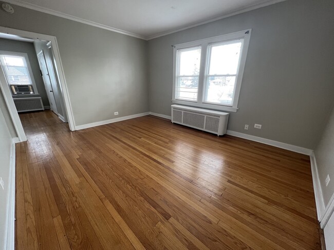 Photo - 2831 N 75th Ave Unidad 2R