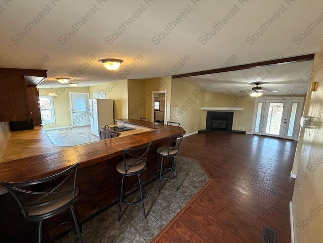Photo - Country home with 3 bedroom 2 bathrooms