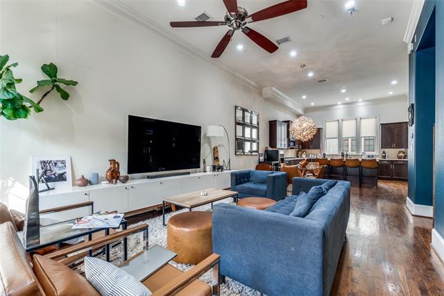 Building Photo - 2171 Helsminster Dr