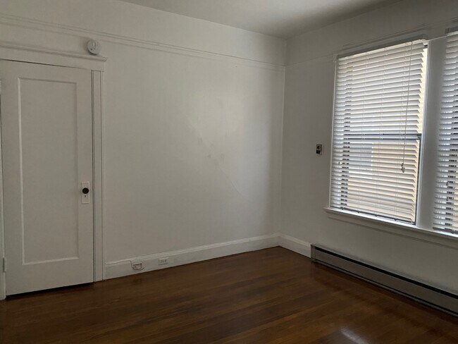 Photo - 4829 California St Unit 4829