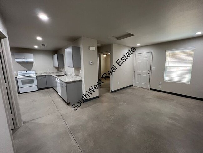 Photo - 2 BED 2 BATH APT ALL BILLS PAID!