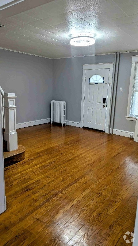 Building Photo - 712 W 28th St Rental