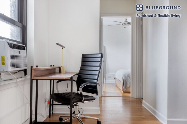 Photo - 1400 N Lake Shore Dr Unit FL16-ID948