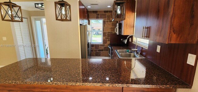 Photo - 19259 SW 118th Pl