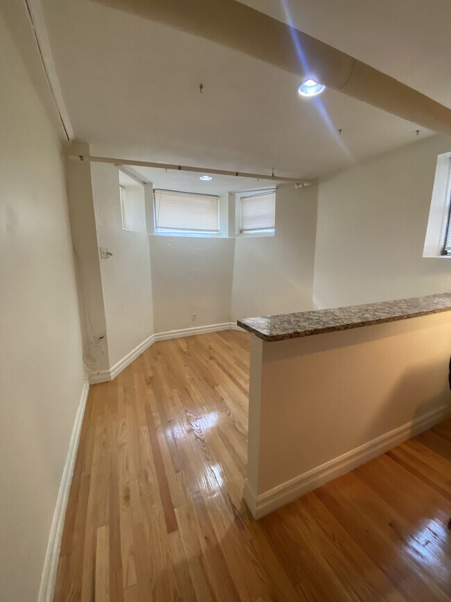 Hemenway Street Apartments
