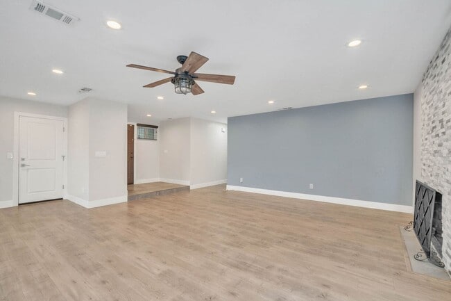 Photo - 2200 Trails Ct