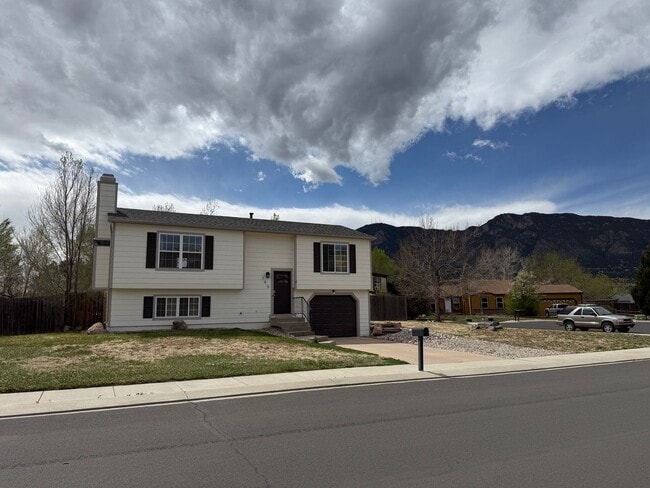 Photo - Updated 3 Bedroom Home with Mountain Views Close to Ft. Carson