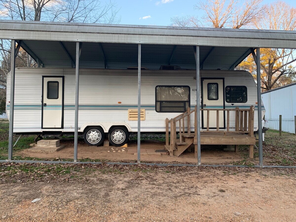 Photo - 6206 Green Acres Ln Rental