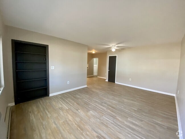 Building Photo - 1305 N Lotus Dr Unit A Rental