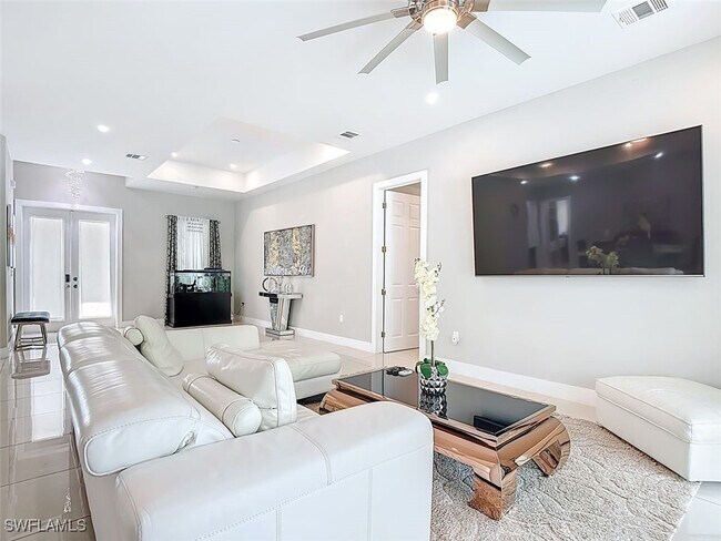 Photo - 1806 41st St SW