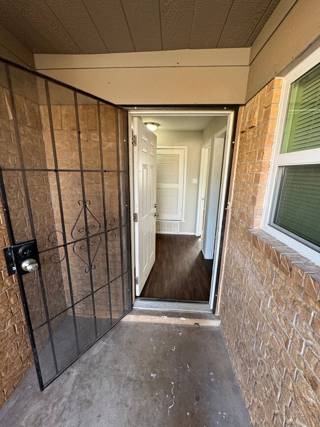 Photo - 5412 39th Dr