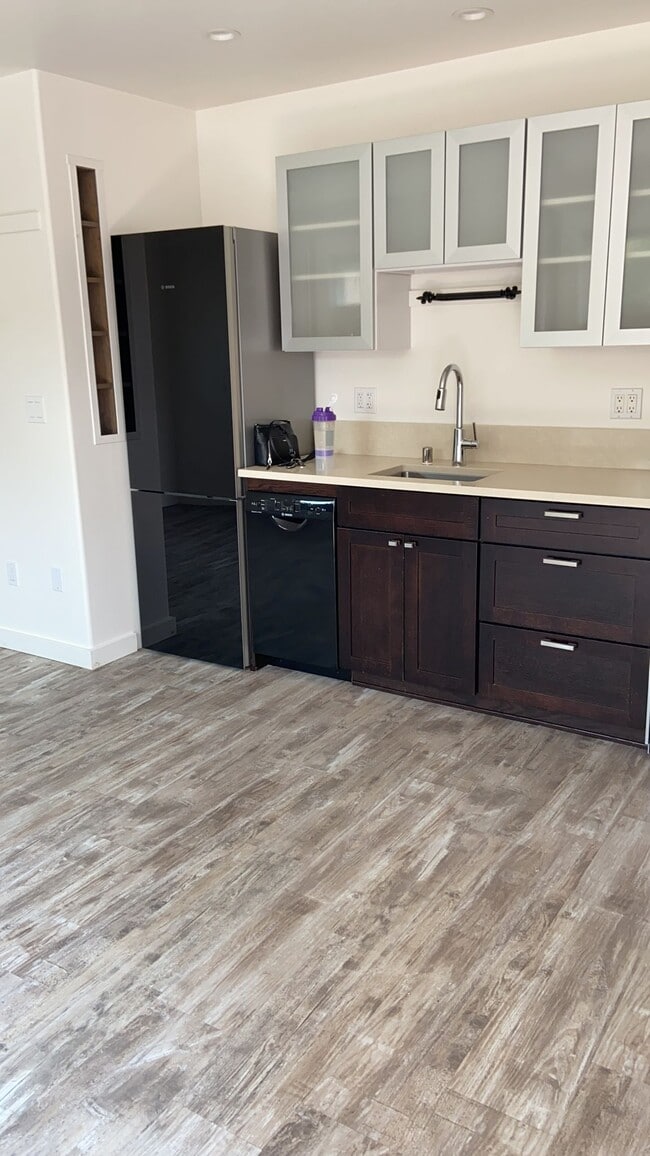 Photo - 5913 Amend Rd Unit Studio