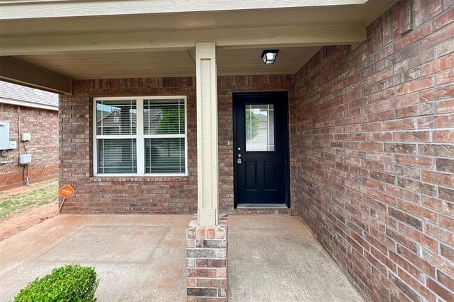 737 Christian Ln