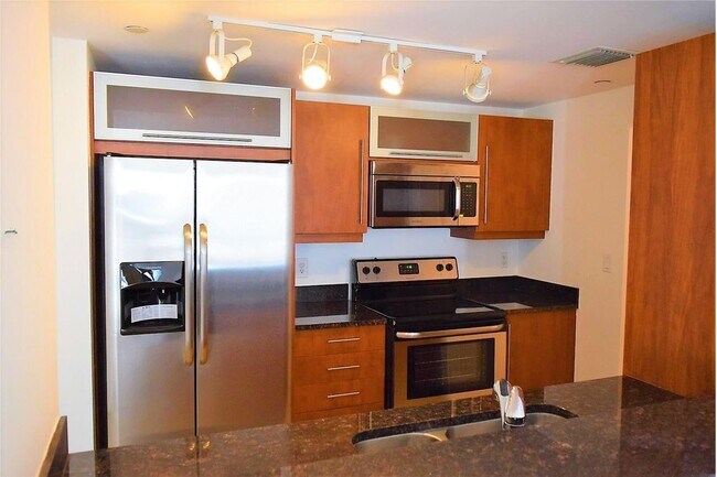 Photo - 7355 SW 89th St Unidad # 523N