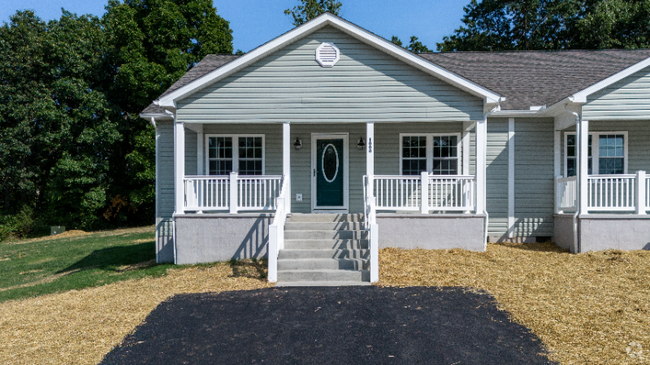 Building Photo - 1012 Ivanhoe Ave Rental