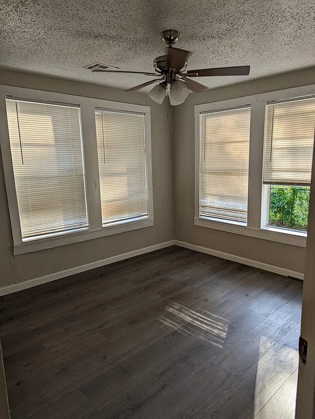 Photo - 1259 Oregon Ave