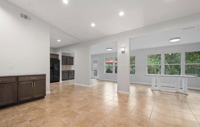 Photo - 10744 Creek Dr