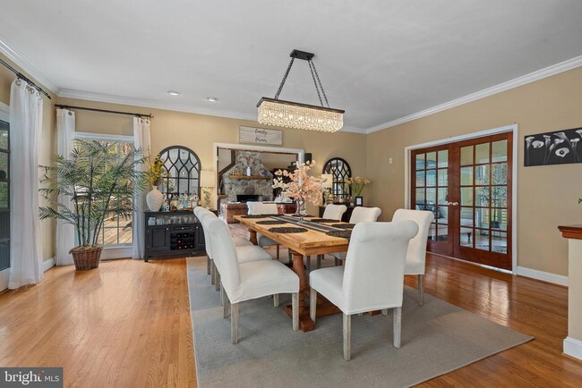 Photo - 301 Sturtons Ln