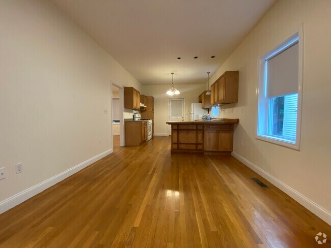 Building Photo - 20 Clarendon St Unit 20 Rental