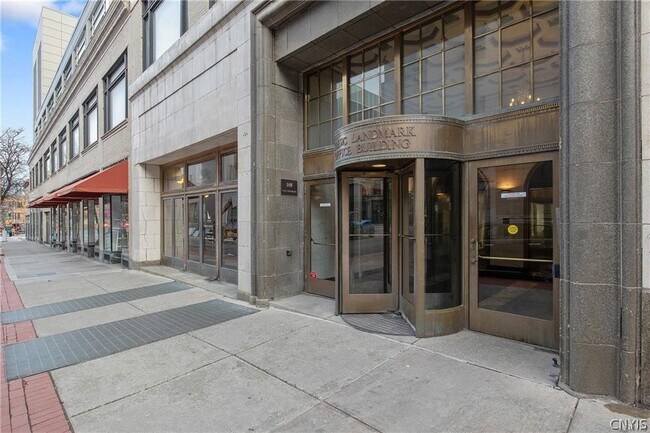 Photo - 108 W Jefferson St Rental