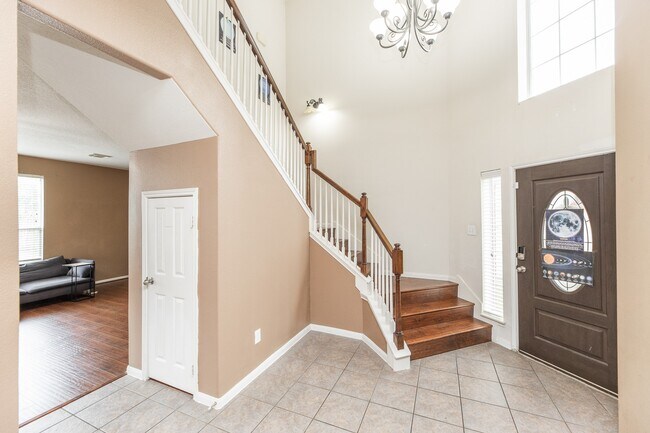 Photo - 6451 Applewood Forest Dr