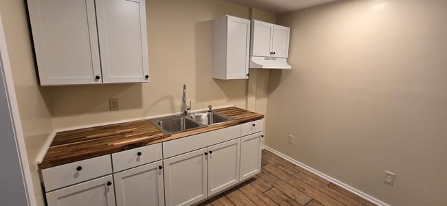 Photo - 2902 Pine Ave Unit 1B