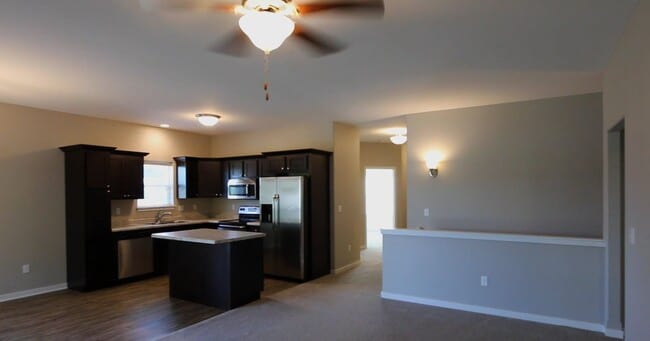 Photo - 4 Bedroom, 3 bath close to University and available August 14, 2026