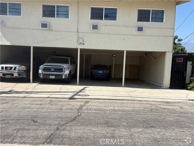 Building Photo - 116 Fano St Rental