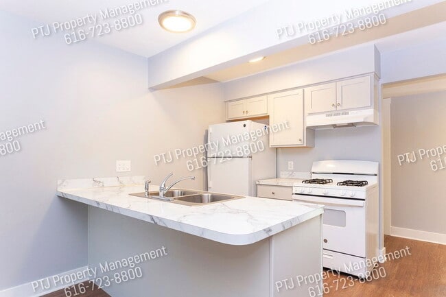 4740 Eastern Ave SE Unit 204