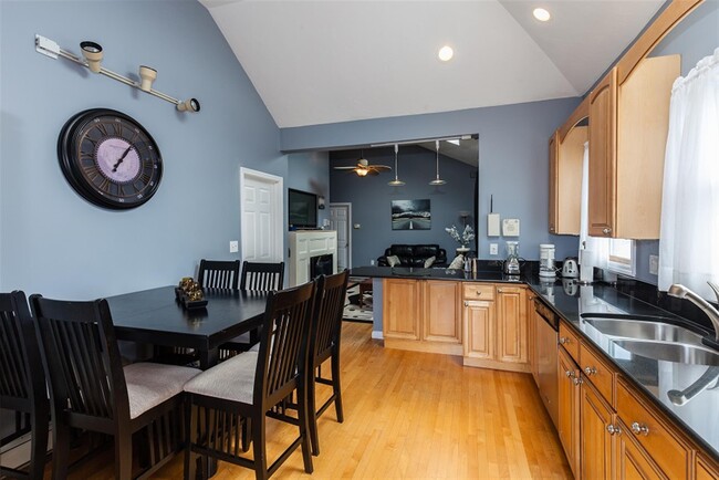 Photo - 36 Florence St Condo Unit 3