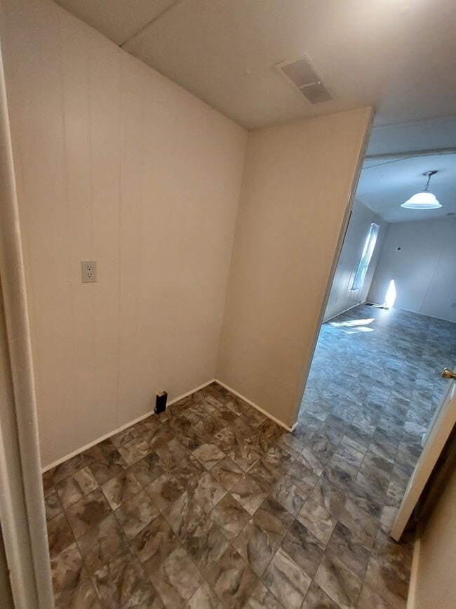 Photo - 1275 Mt Holly Rd