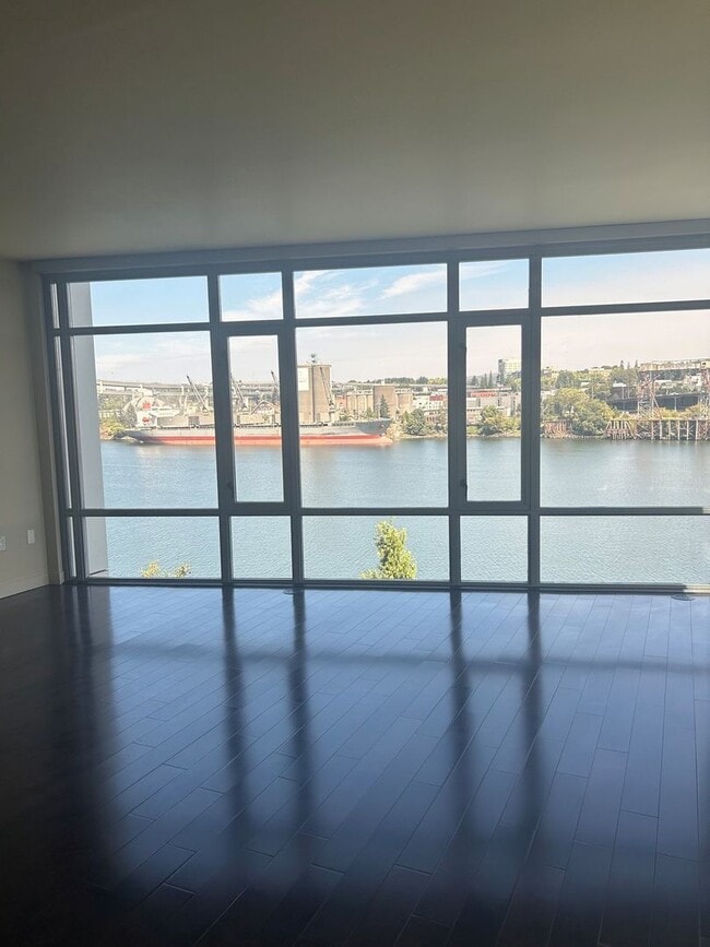 1310 NW Naito Pkwy Unit 502A