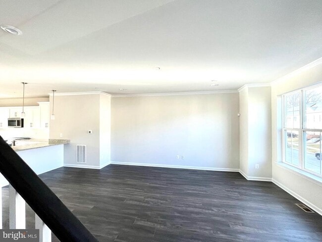 Photo - 22732 Tate St