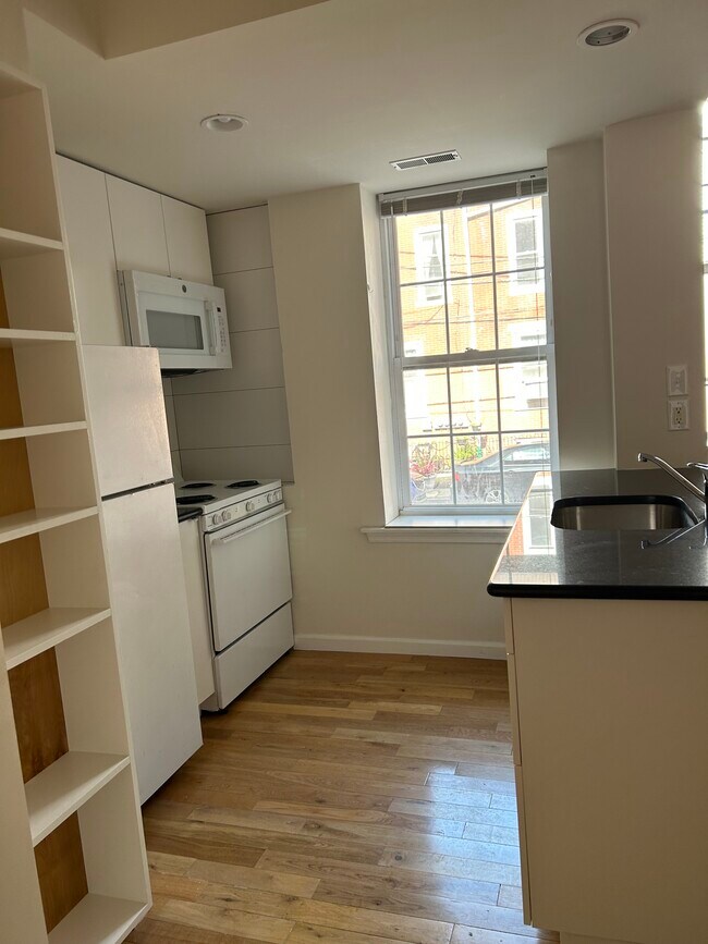 Photo - 3901 Baring St Unit 1st flr