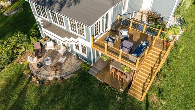 Photo - 15305 Silver Beach Dr