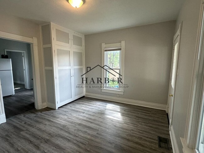 Photo - 527 Boone St Unidad 2