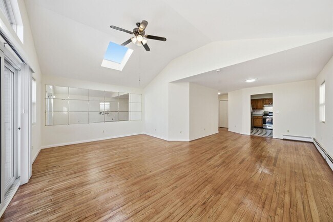 Photo - 191 Griffith St