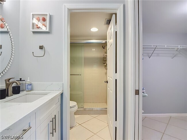 Photo - 3685 Amberly Cir Unit D 203