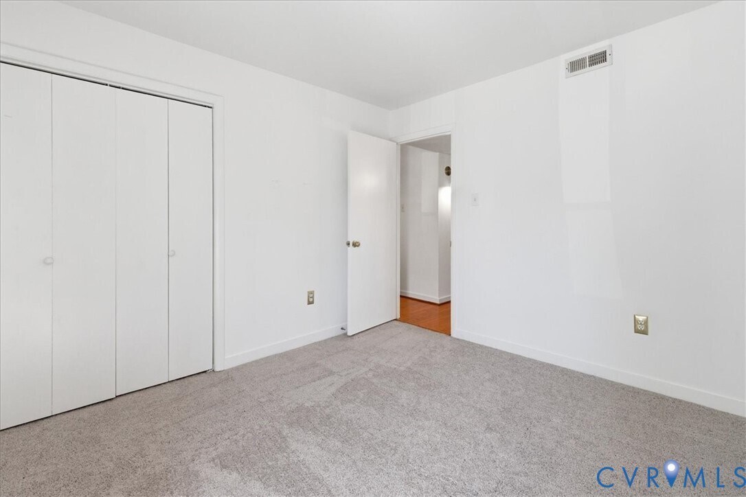 Photo - 10280 Iron Mill Rd