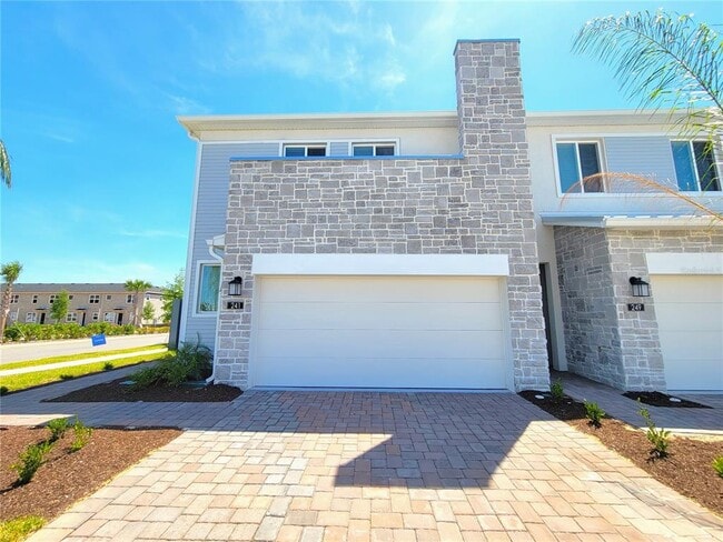 Photo - 241 Bogey Dr