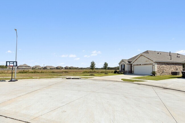 Photo - 28303 Little Hollow CT