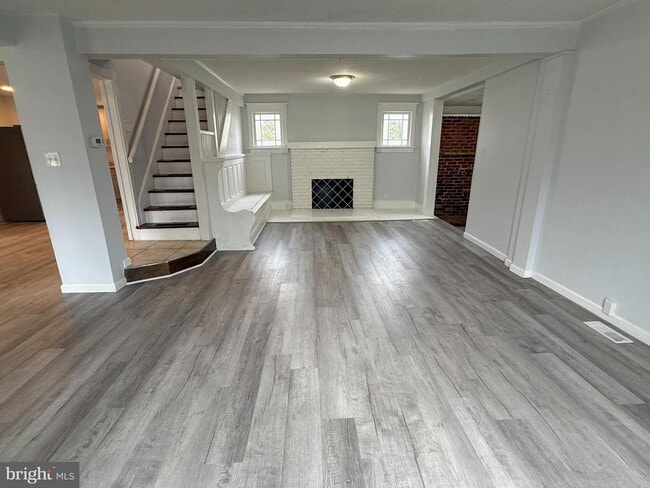 Photo - 1036 S Spring Rd