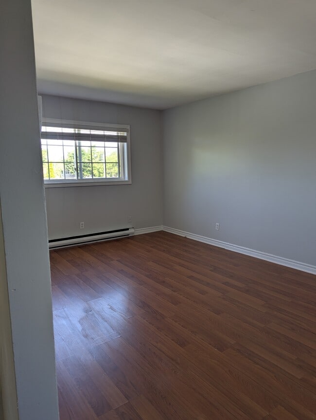 Photo - 956 Meadow Ave Unit 956