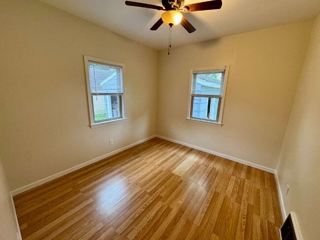 Photo - 1027 Bergen Ave